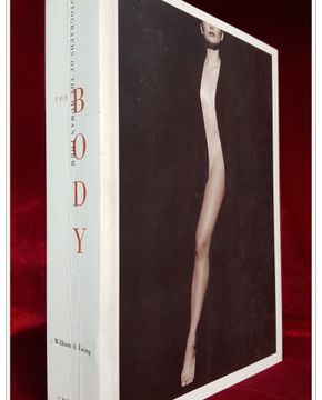 The Body: Photographs of the Human Form - Paperback  – October 1, 1994 신체 : 인간의 모습을 담은 사진